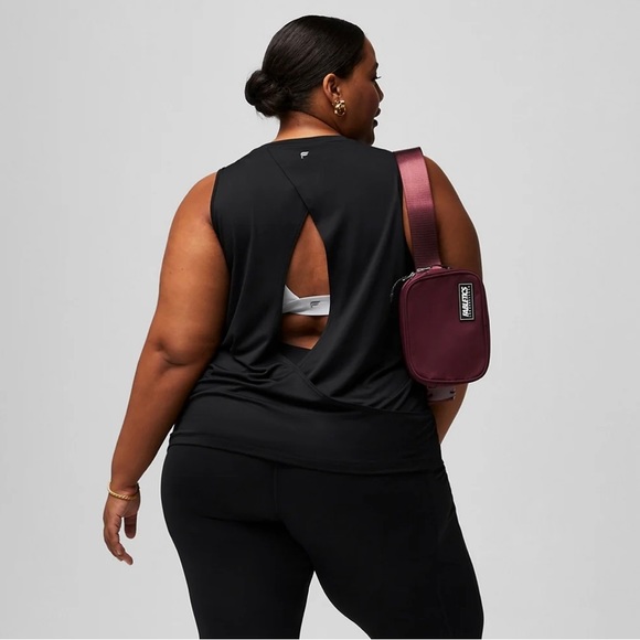 Fabletics black open back tank. Perfect condition, tags  still attached. - Picture 1 of 3